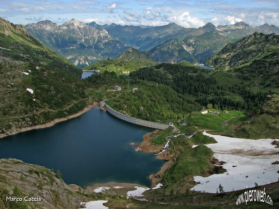 09_Visuale spettacolare dei Laghi Gemelli.jpg